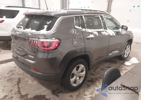 2020 Jeep Compass Latitude 4X4 z USA, uszkodzony, nr VIN 3C4NJDBB4LT157272